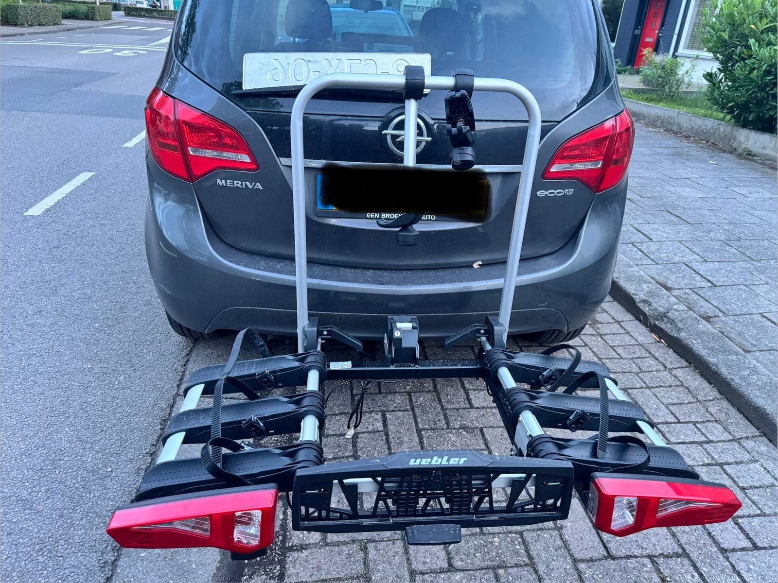 Uebler i31 fietsendrager voor 3-fietsen kantelbaar, Auto diversen, Fietsendragers, Ophalen, Zo goed als nieuw, Trekhaakdrager