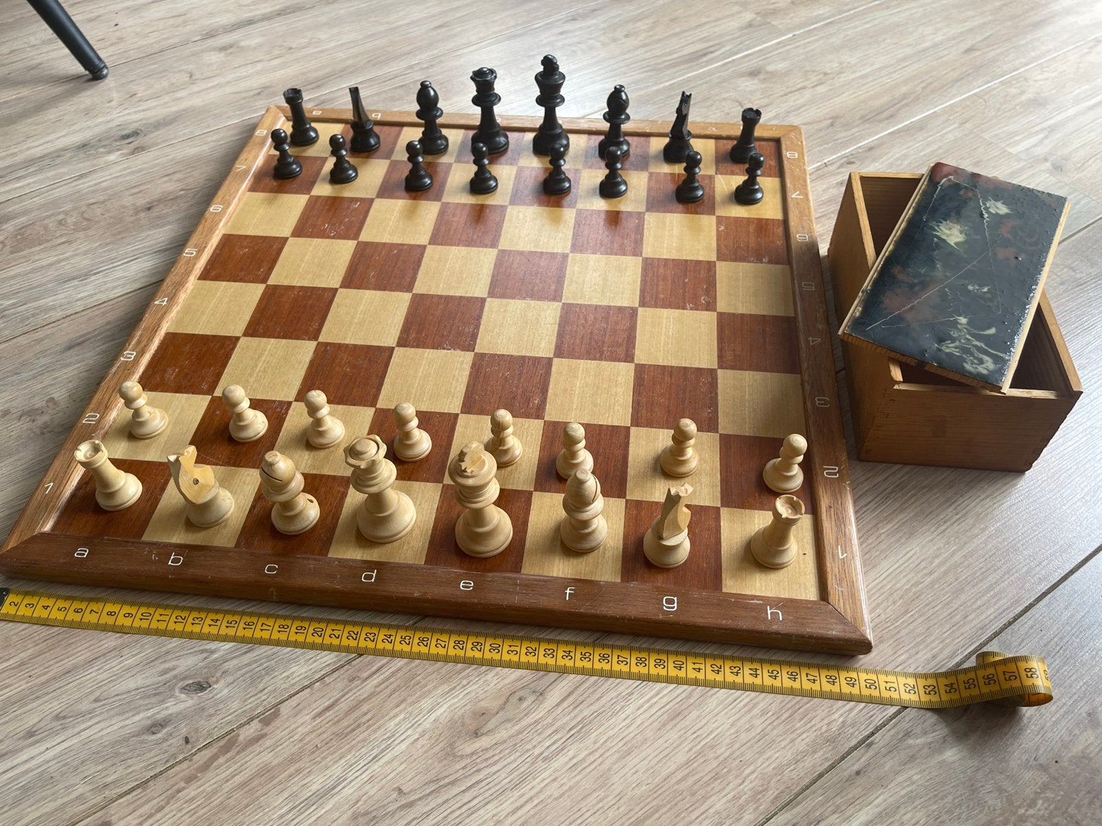 Groot Houten Schaak spel compleet - 50 x 50 cm, Ophalen of Verzenden, Zo goed als nieuw