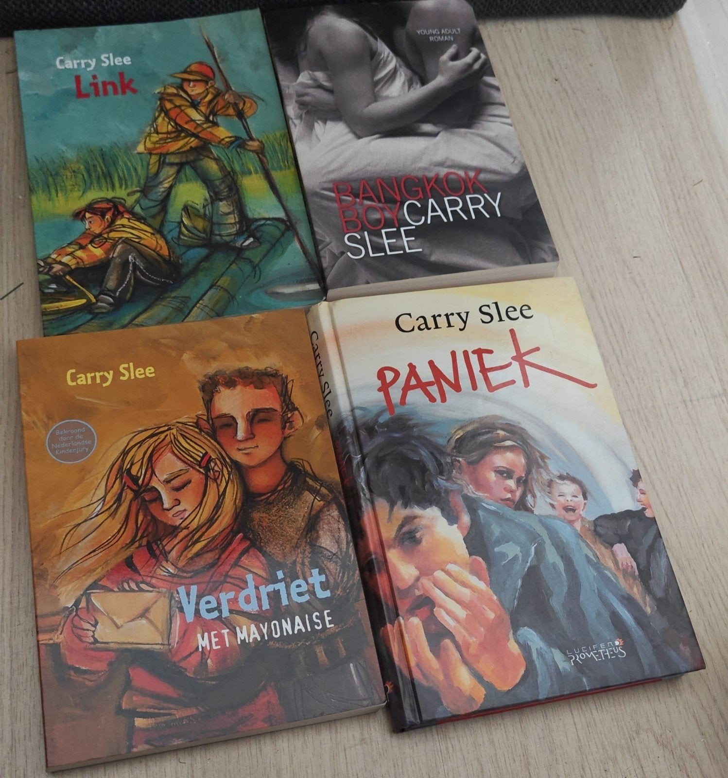 4 Carry Slee boeken : Link, Bangkok Boy, Paniek, Ophalen of Verzenden, Gelezen, Carry Slee, Fictie
