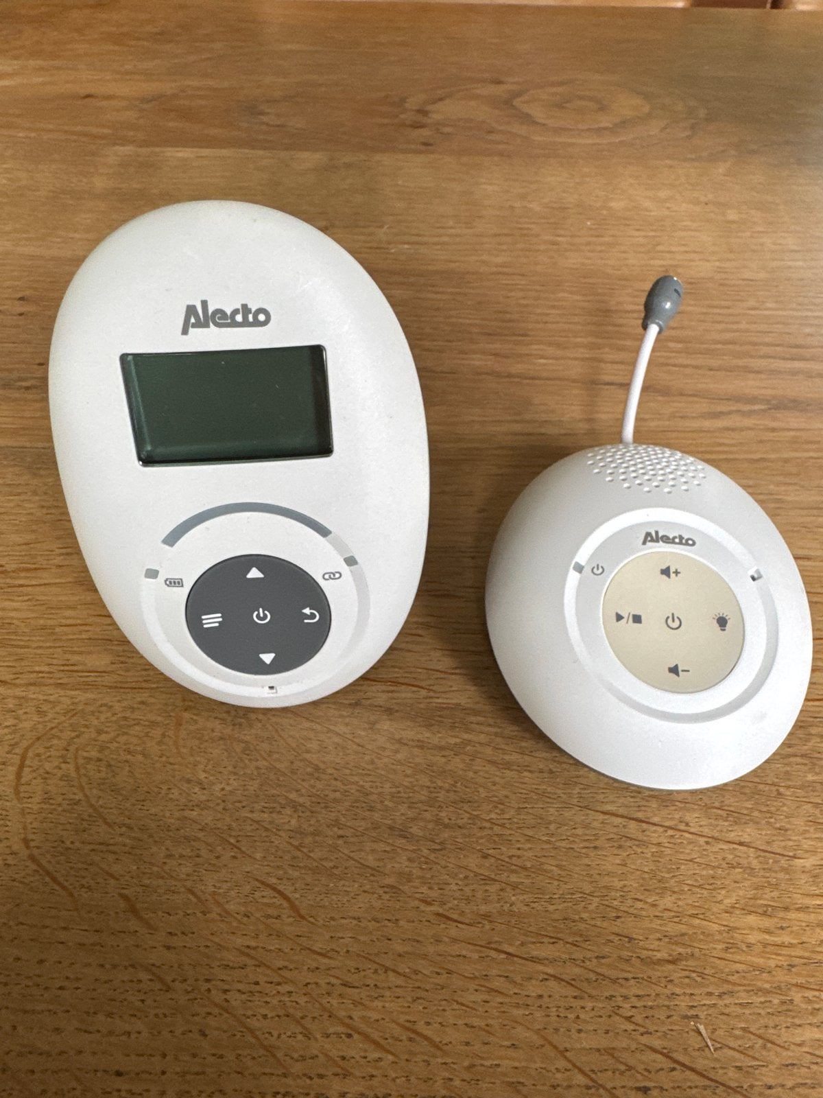 Alecto DBX-125 Babyfoon met terugspreekfunctie, Ophalen of Verzenden, Gebruikt, 100 tot 250 meter, Digitaal