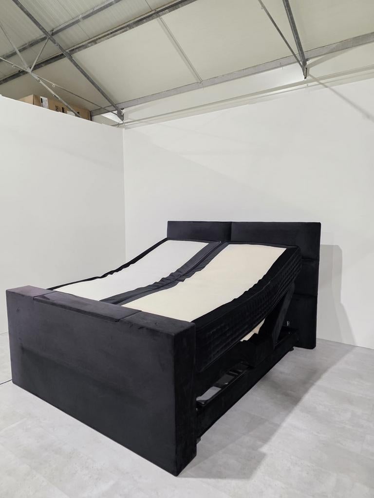 Swiss Sense Royal Serengeti Elektrisch Boxspring 180x200, ., Zwart, Tweepersoons, Ophalen of Verzenden