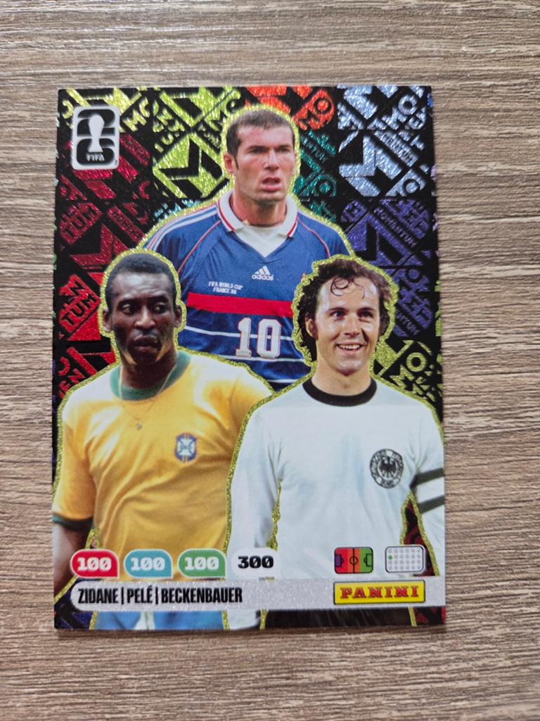 Momentum card panini World Cup 2026 Pele Zidane Beckenbauer, Ophalen of Verzenden, Zo goed als nieuw, Buitenlandse clubs, Poster, Plaatje of Sticker