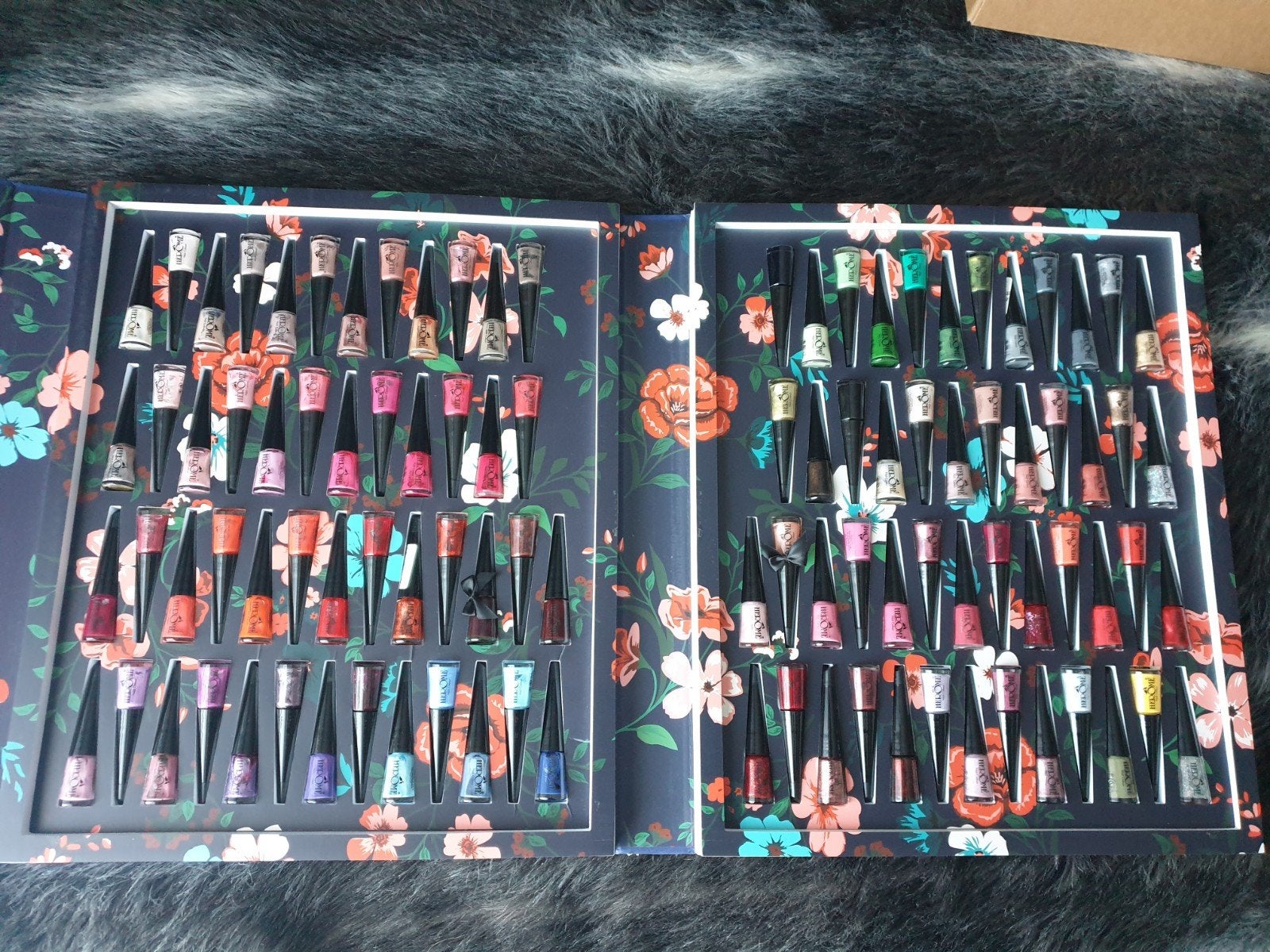Herome nagellakset 100 flesjes 4 ml, Verzenden, Nieuw, Handen en Nagels