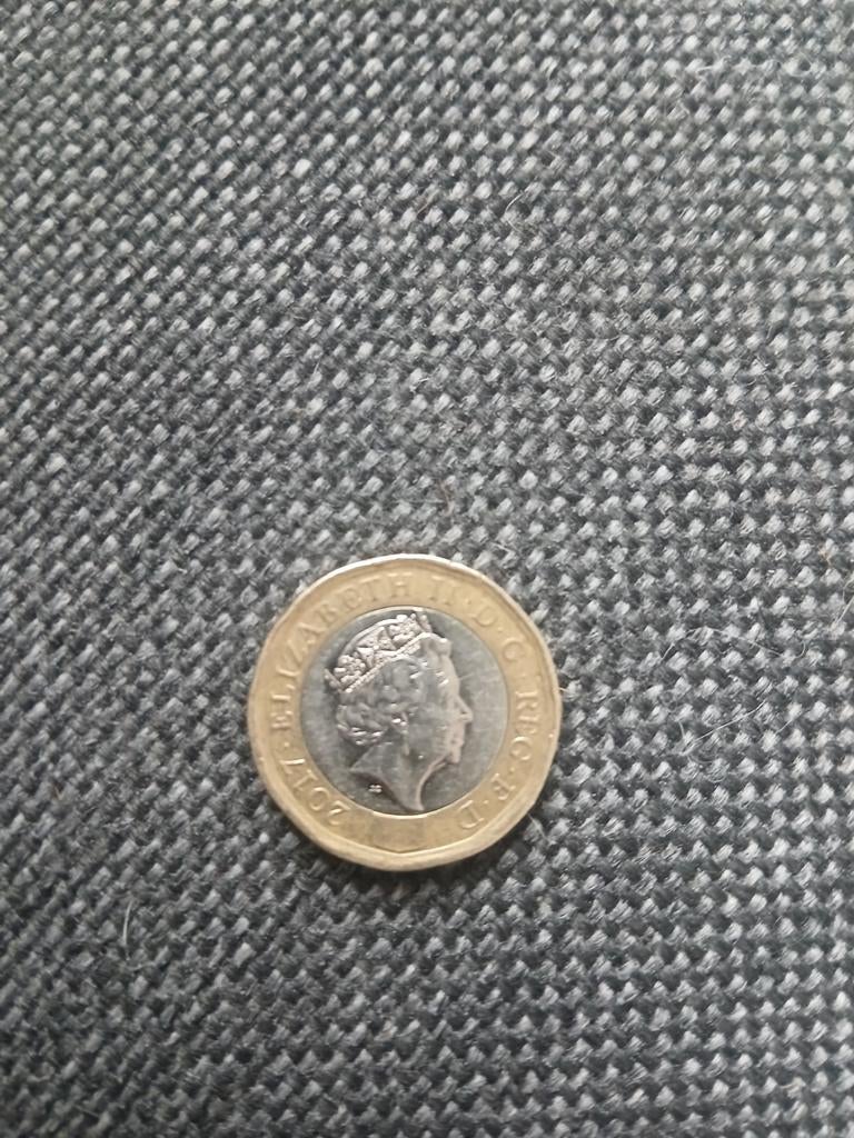 Elizabeth II One Pound munt 2017, Postzegels en Munten, Munten | Europa | Niet-Euromunten, Ophalen of Verzenden, Overige landen