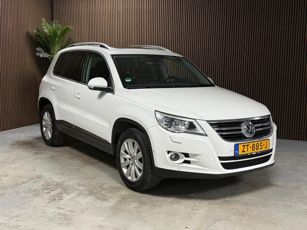 Volkswagen Tiguan 1.4 TSI Sport&St. 4M (bj 2008), Auto's, Gebruikt, 4 cilinders, Wit, Bedrijf