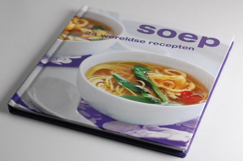 Soep - 24 wereldse recepten (2011), Boeken, Verzenden, Zo goed als nieuw, Overige gebieden