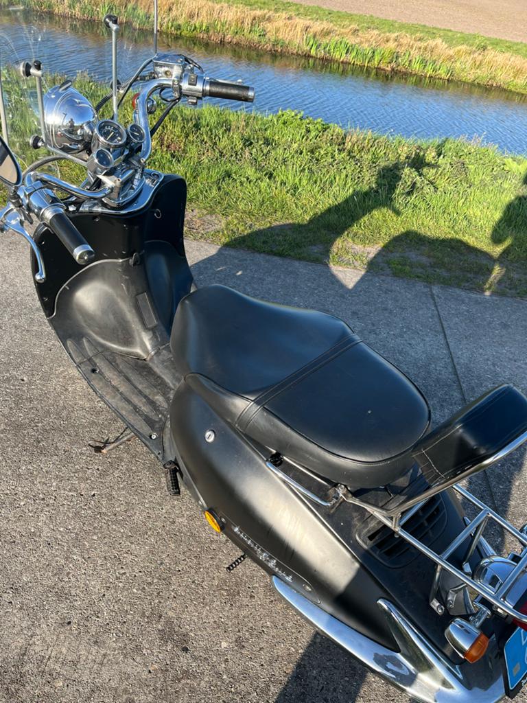 Fosti retro scooter, Ophalen of Verzenden, Zo goed als nieuw, Benzine, Overige merken