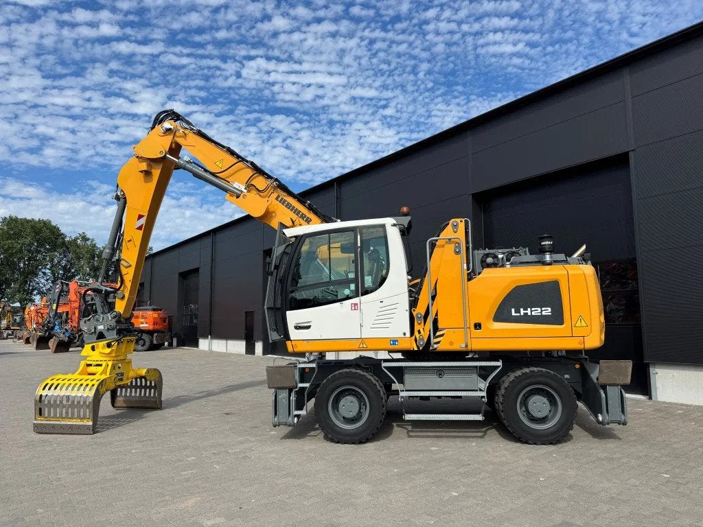 Liebherr LH22 1300 UUR! NIEUW STAAT !, Kraan