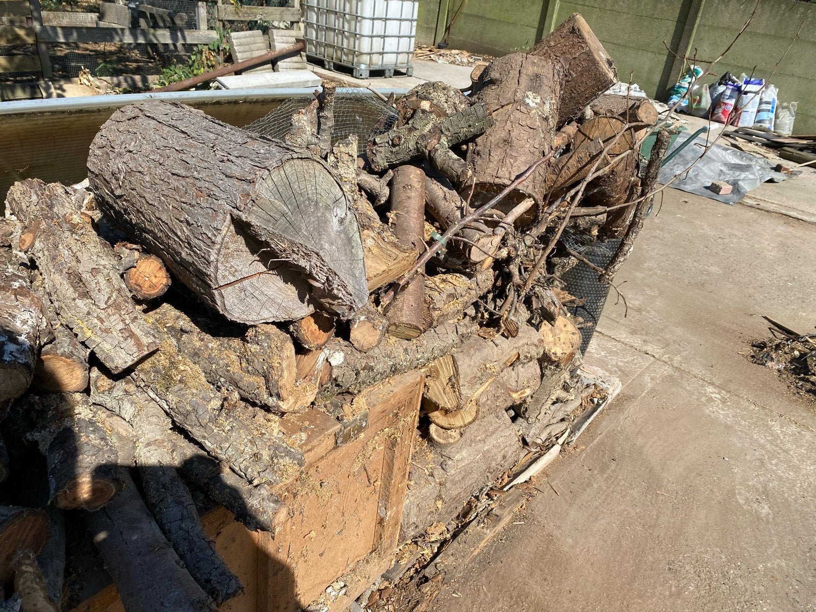 (Peren)hout - 3 jaar gedroogd - haard of houtbewerking, Ophalen, Gebruikt, Overige typen, 50 mm of meer