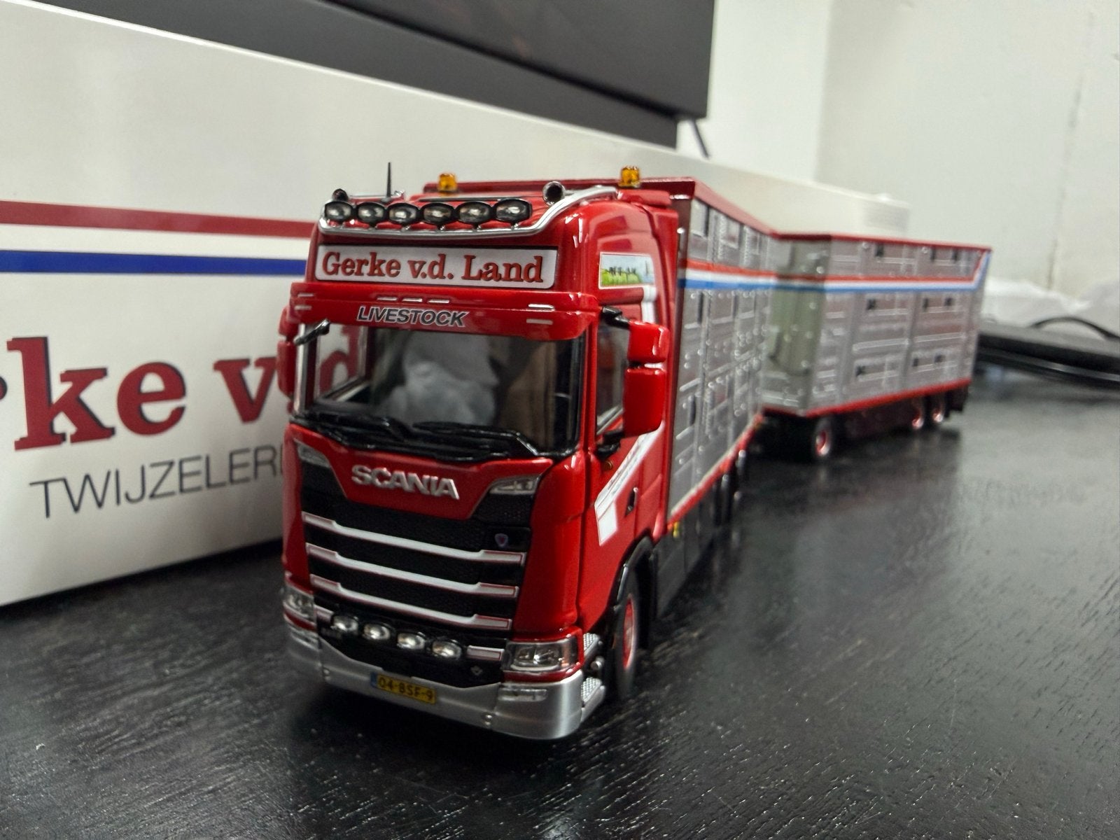 Scania S730 Gerke vd Land veetransport model, Ophalen of Verzenden, Nieuw, 1:50 of kleiner, Truck