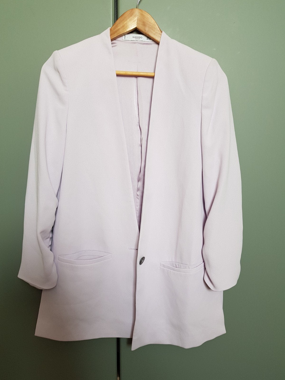 Prachtige lila blazer van het merk Mango, Kleding | Dames, Mango, Paars, Ophalen of Verzenden, Zo goed als nieuw
