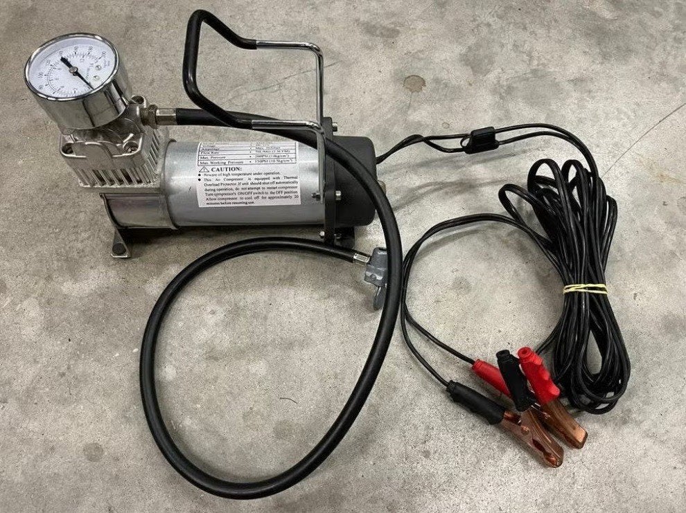 Super Air AHT-686 12V Draagbare Luchtcompressor, 10 bar of meer, Ophalen of Verzenden, Zo goed als nieuw, Minder dan 200 liter/min