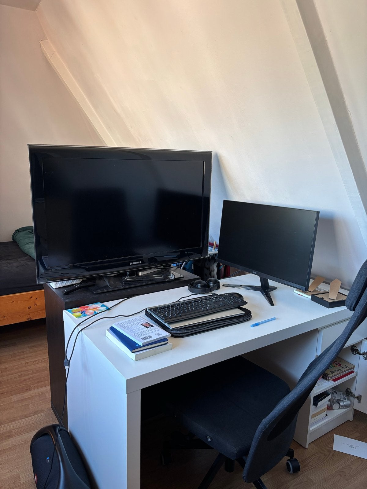 IKEA Malm bureau wit, Huis en Inrichting, Bureaus, Ophalen, Gebruikt, Spaanplaat of MDF, IKEA
