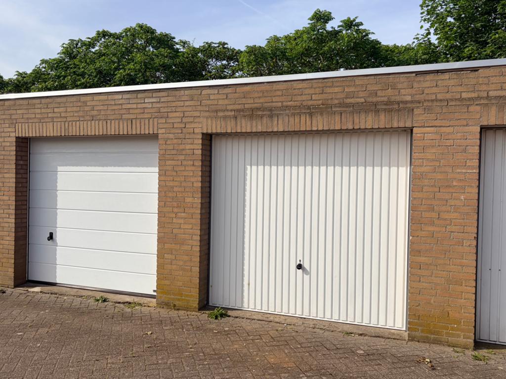 Te huur: ruime garagebox aan de Jutland – Bergen op Zoom