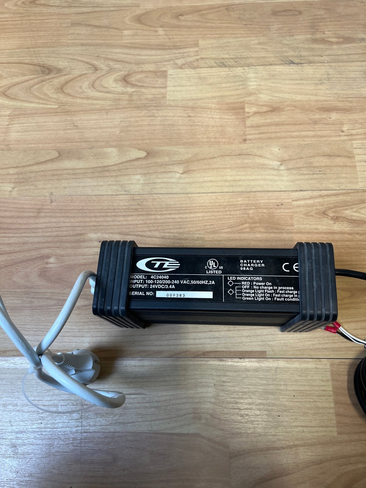 TE Acculader 4C24040 24VDC/3.4A, Ophalen of Verzenden, Gebruikt