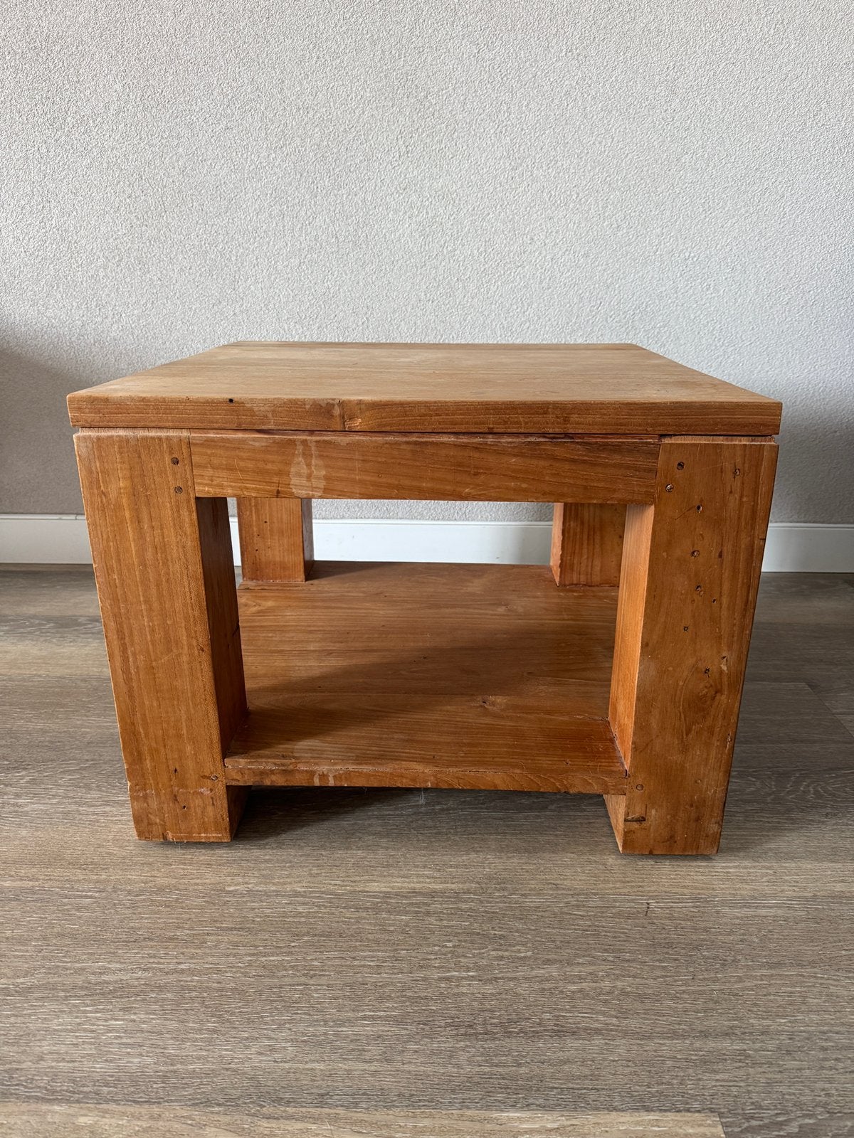 Salontafel Sidetable Bijzettafel Robuust Teak, Huis en Inrichting, Gebruikt, Robuust Teak, Vierkant, 55 tot 75 cm