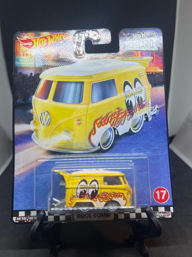 Hot Wheels Boulevard Kool Kombi VW Bus Moon Eyes, Ophalen of Verzenden, Nieuw, Auto