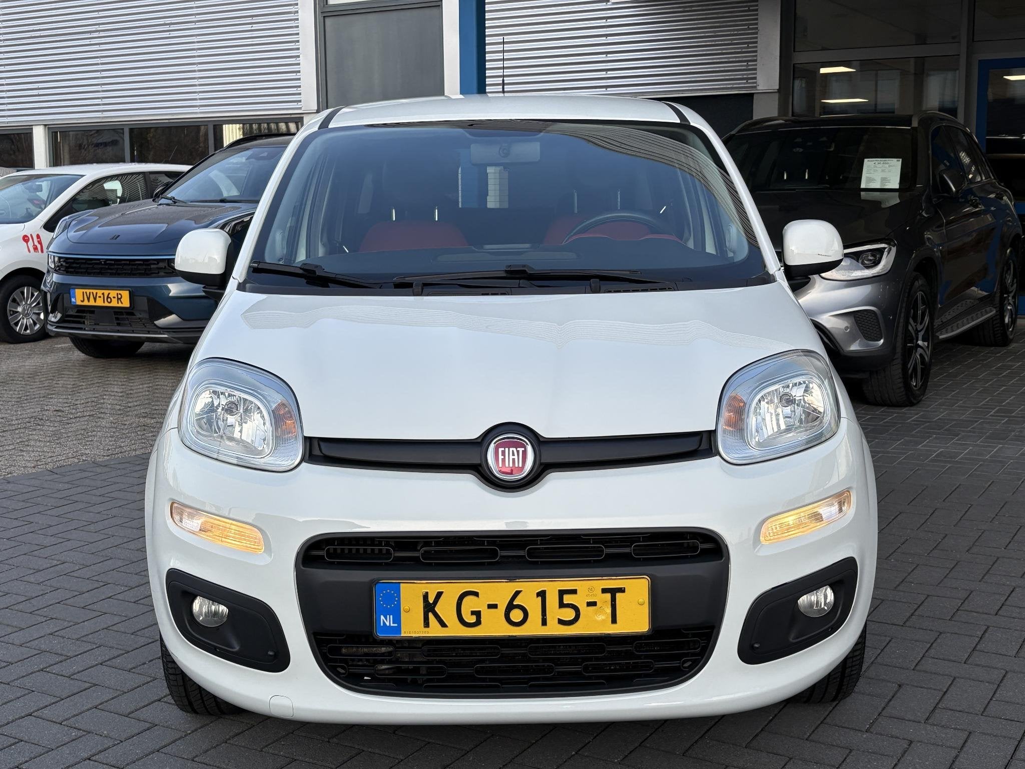 Fiat Panda 0.9 TwinAir Lounge 81pk | Parkeersensoren | Clima, Auto's, Voorwielaandrijving, Stof, Gebruikt, Panda