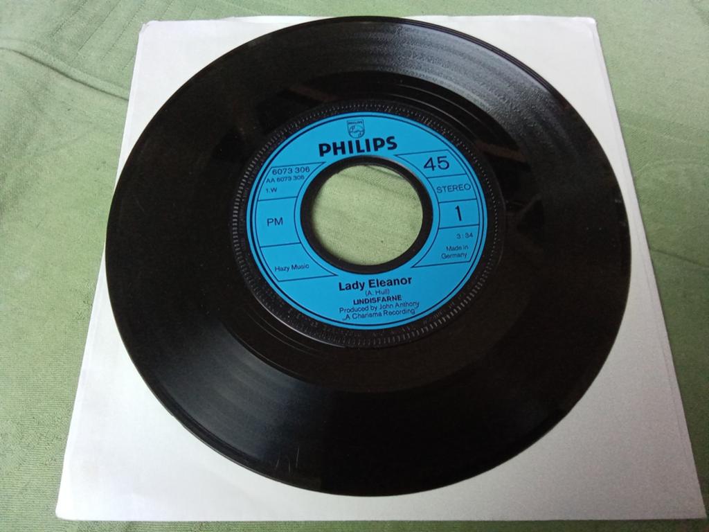 Lindisfarne.        Lady Eleanor, Verzenden, Gebruikt, Pop