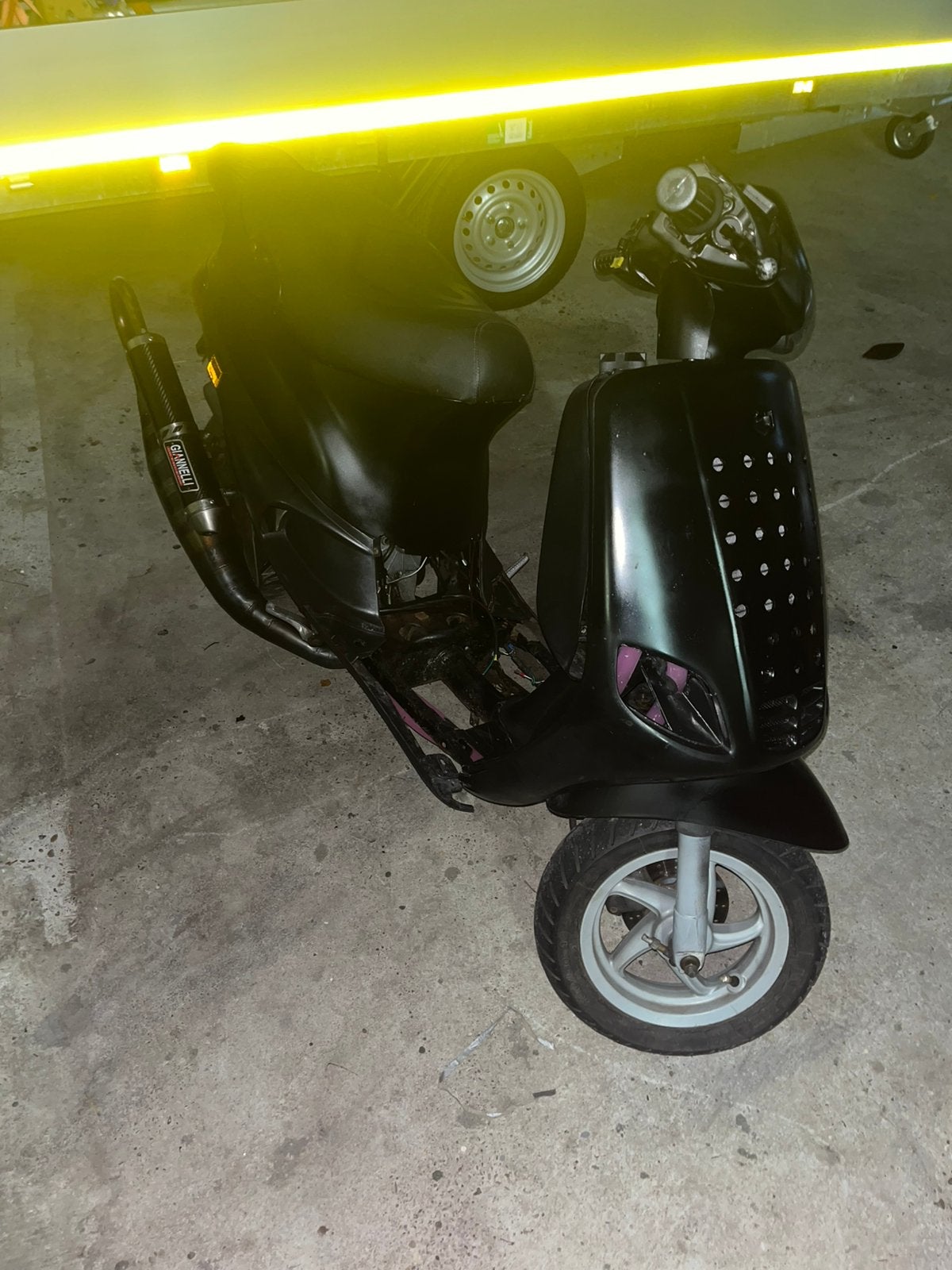 Type 3 snor 172 cc malosie teruil tegen schakelbrommer, Fietsen en Brommers, Scooters | Piaggio, Ophalen, Zo goed als nieuw, Tweetakt