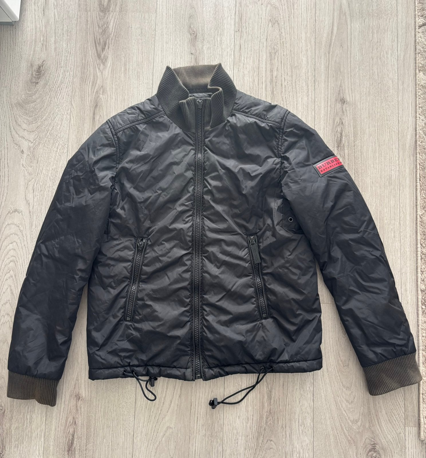 Burberry Nylon Padded Bomber Jas Maat M, Ophalen of Verzenden, Zo goed als nieuw, Zwart