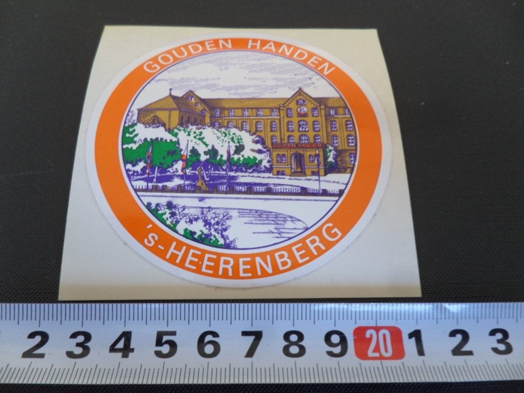 sticker 's-Heerenberg   Gouden handen, Ophalen, Zo goed als nieuw