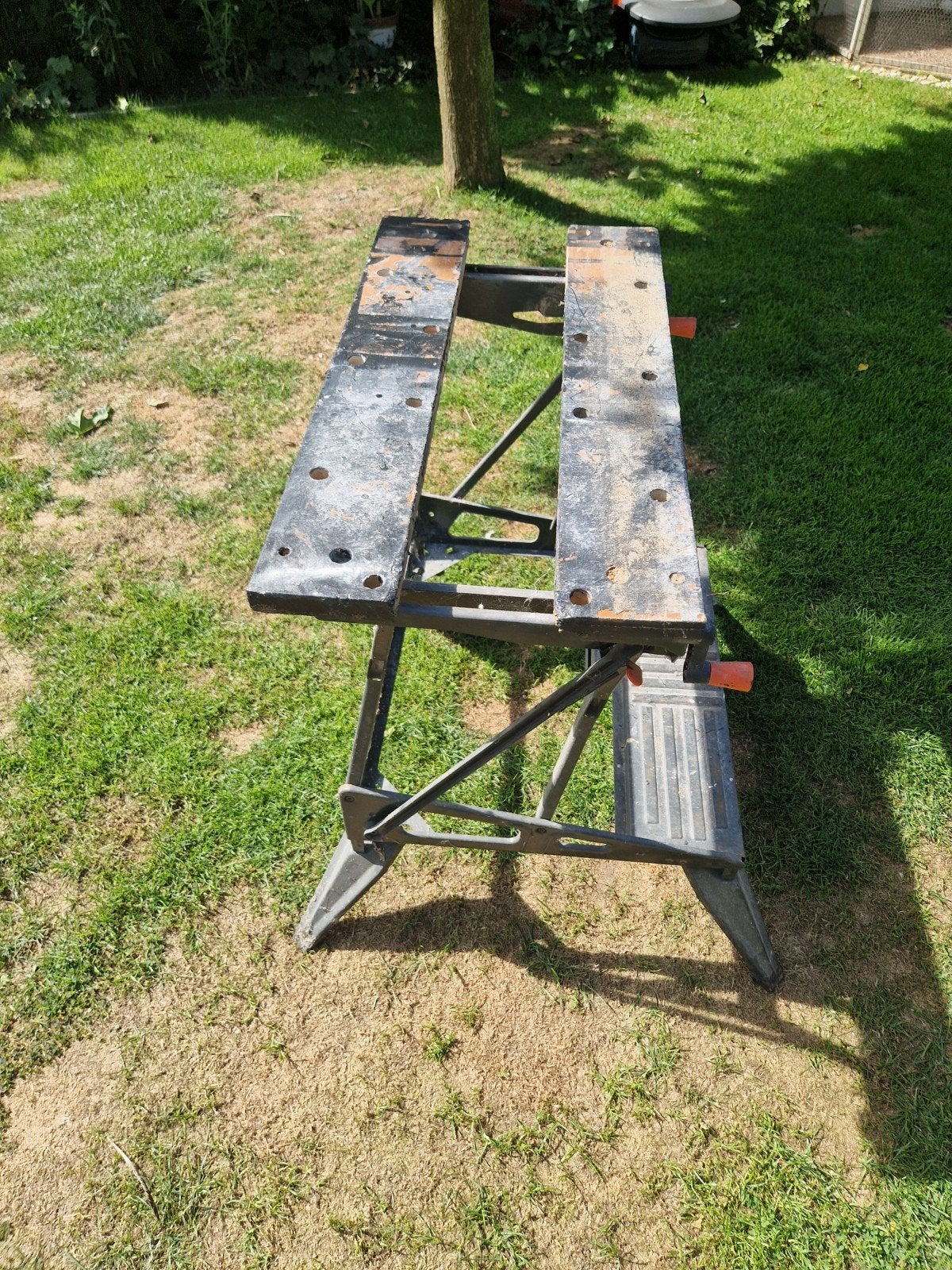 Black & Decker Workmate werkbank - inklapbaar, Doe-het-zelf en Verbouw, Ophalen, Gebruikt, 70 tot 120 cm, Inklapbaar