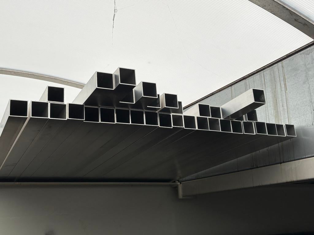 Aluminium kokers 50x50x2mm, 6000mm lang (30 stuks), Ophalen, Nieuw, Aluminium