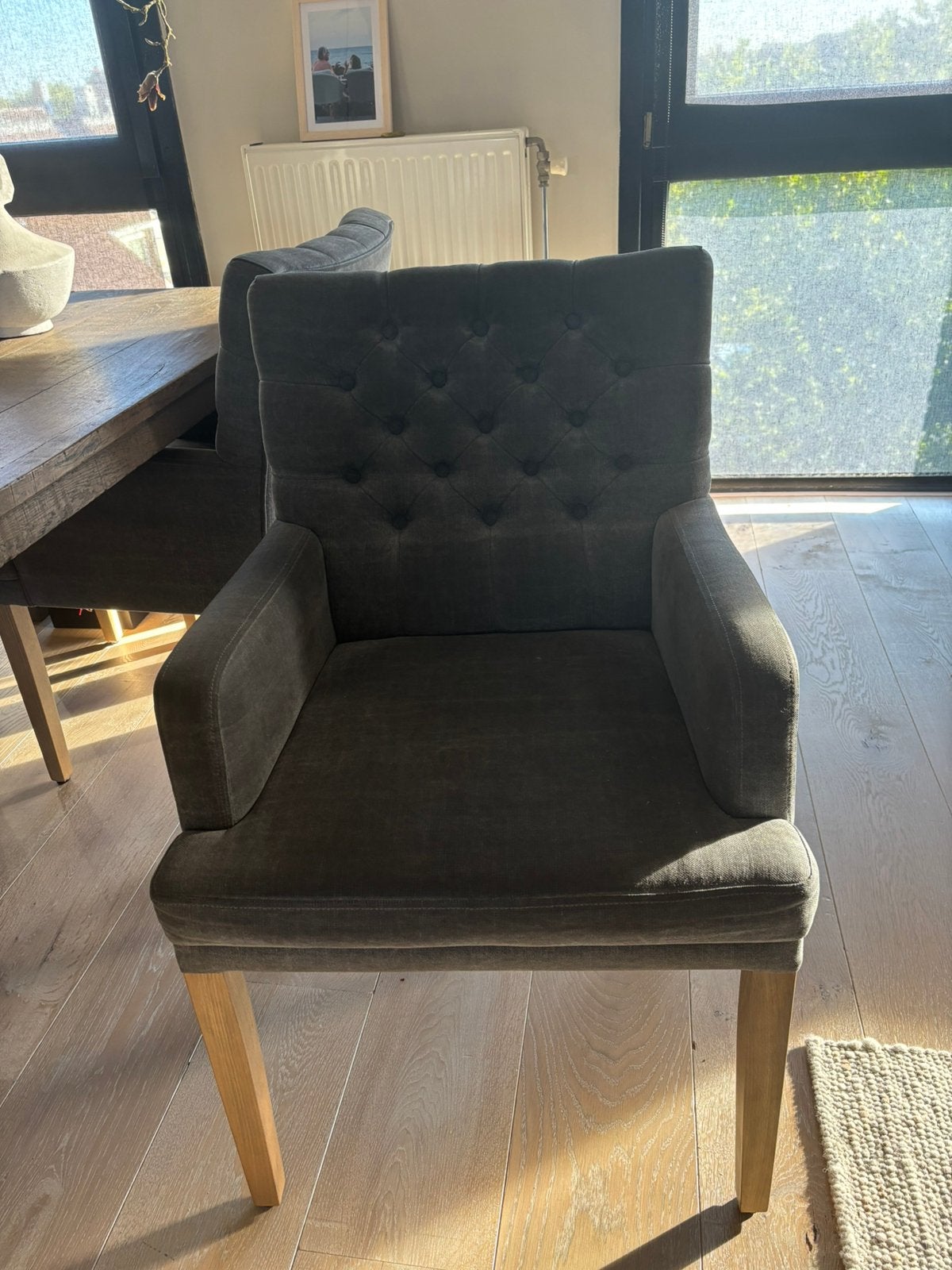 Te koop: set van 6 comfortabele eetkamerstoelen, Ophalen, Zo goed als nieuw, Stof, 50 tot 75 cm