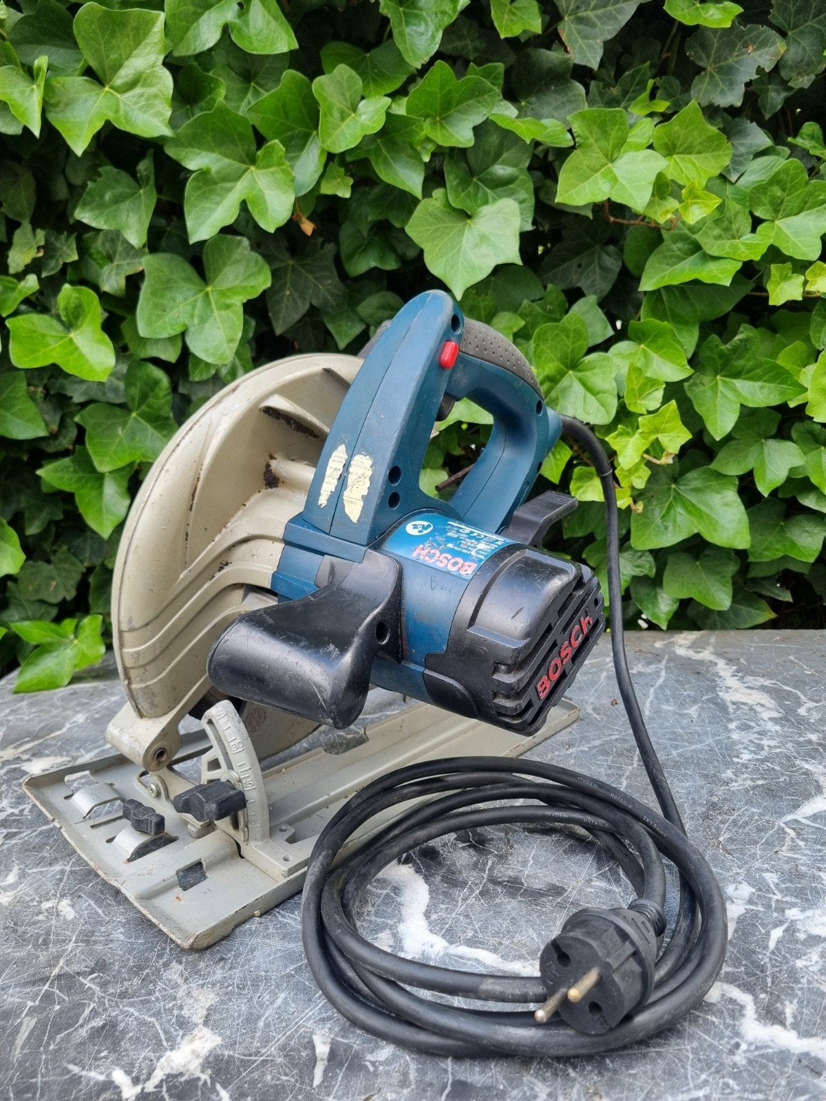 Bosch Cirkelzaag PKS 66 - Krachtige en Betrouwbare Zaag, Gebruikt, Cirkelzaag, 70 mm of meer, Ophalen of Verzenden
