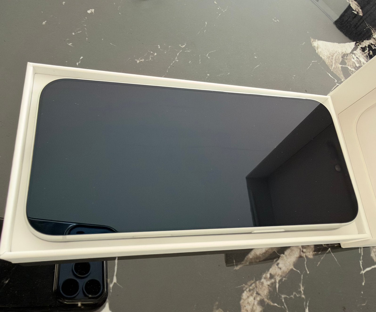 Foto 4 van iPhone 17 Pro Max 1TB Nieuwstaat