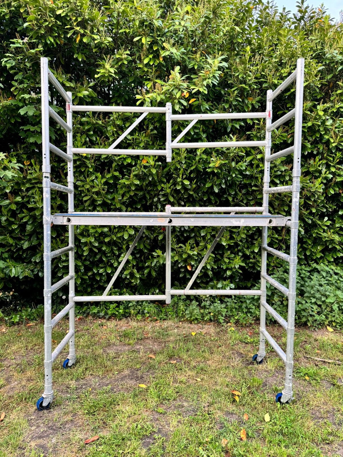 Altrex kamersteiger met opzetstuk, Ophalen, Zo goed als nieuw, Rolsteiger of Kamersteiger, Minder dan 2 meter