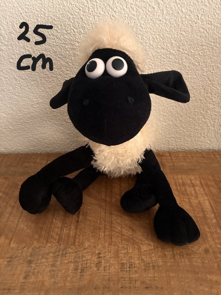 Knuffel Shaun the Sheep, Shaun het schaap. Ong. 25 cm. ZGAN., Ophalen of Verzenden, Zo goed als nieuw, Overige typen, Middelgroot (20 tot 80 cm)