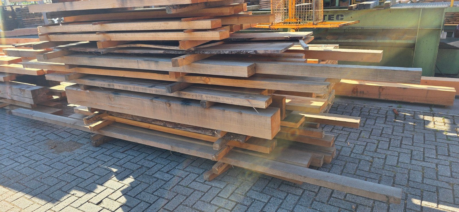 Diverse partij hout: Douglas balken, Doe-het-zelf en Verbouw, Hout en Planken, Ophalen, Eiken, Nieuw, Balk