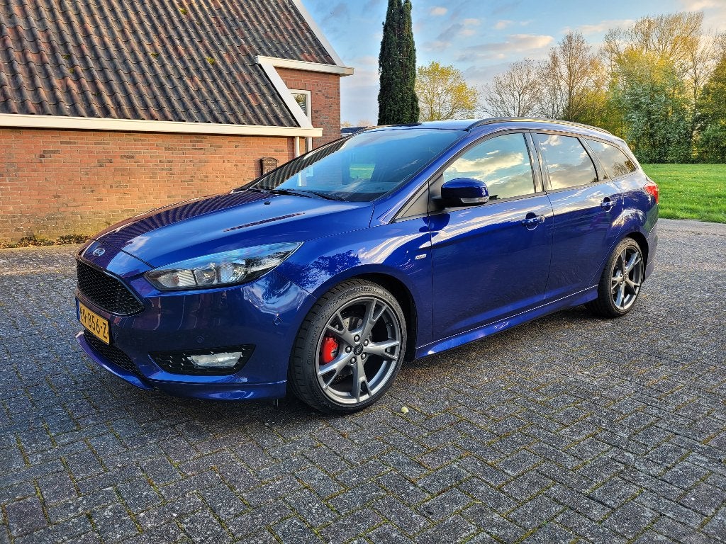 Ford Focus 1.0 Ecoboost ST-Line 125pk 2018, Auto's, Dealer onderhouden, Zwart, Blauw, Origineel Nederlands
