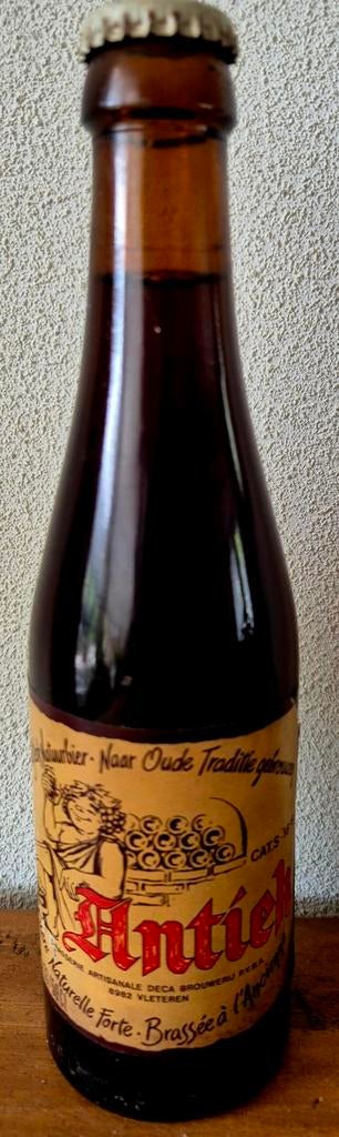 Hele oude volle 33 cl fles bier ANTIEK brouwerij VLETEREN, Ophalen of Verzenden, Zo goed als nieuw, Flesje(s), Overige merken