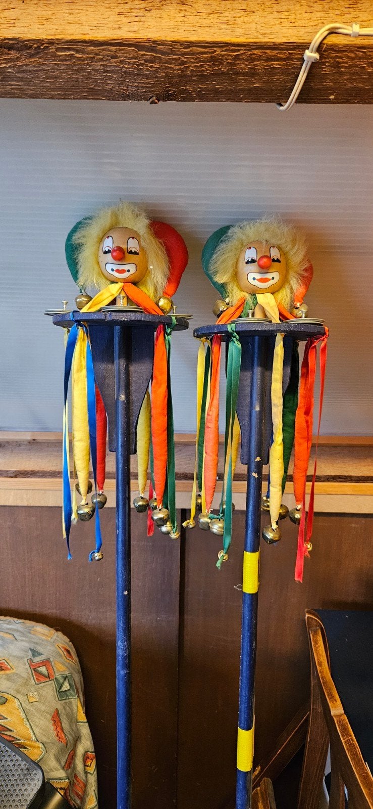 carnavalsstok, Ophalen