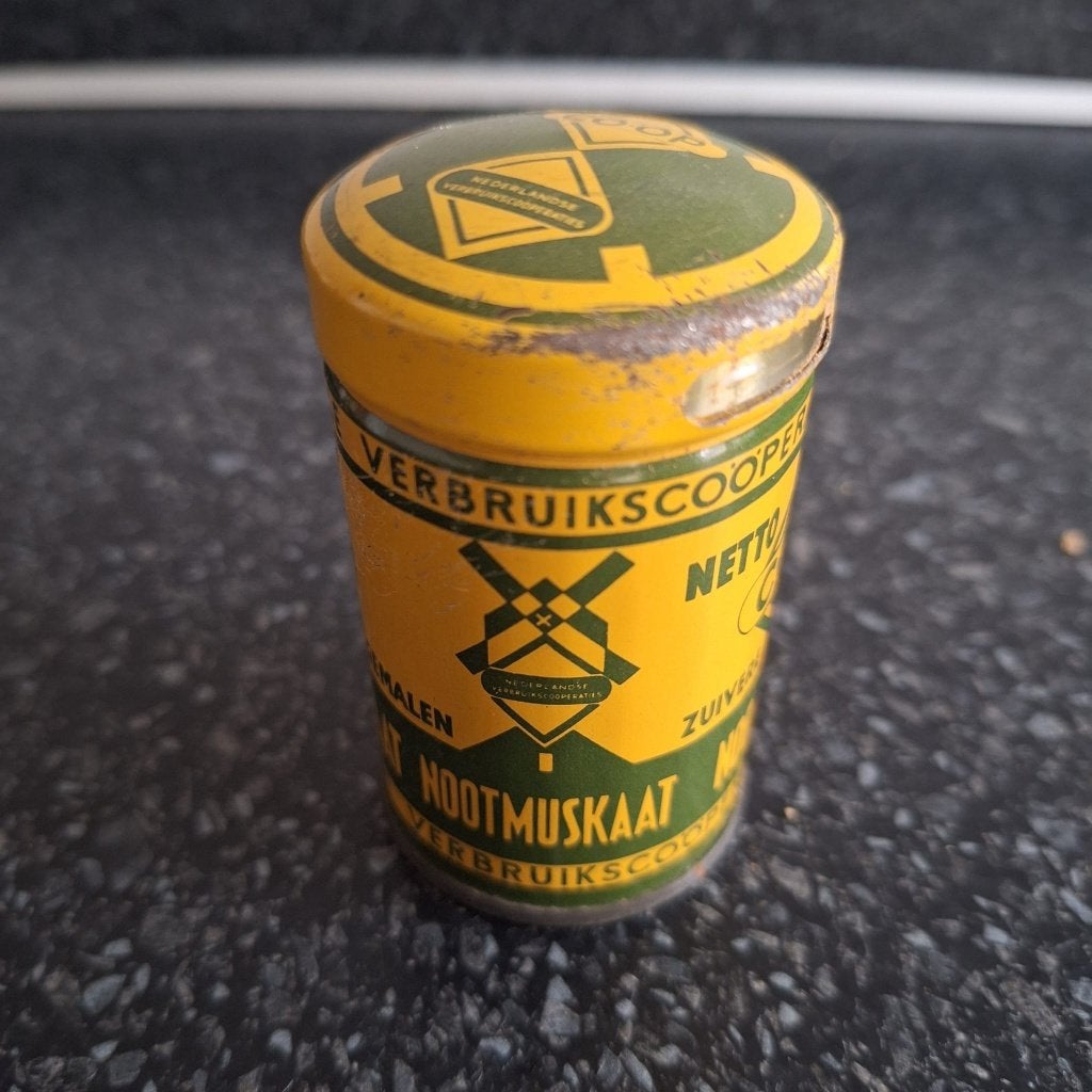 Vintage CO-OP kruiden strooiblikje, gemalen Nootmuskaat, Verzamelen, Ophalen of Verzenden, Gebruikt, Overige, Overige merken