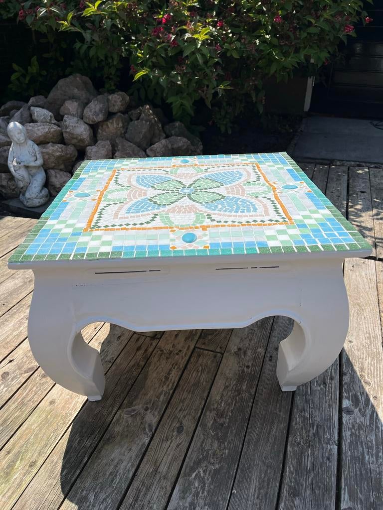 Hier is er maar 1 van: Opium tafel, salon tafel, bijzettafel, Ophalen, 50 tot 100 cm, Ibiza boho boohoo uniek, 50 tot 100 cm