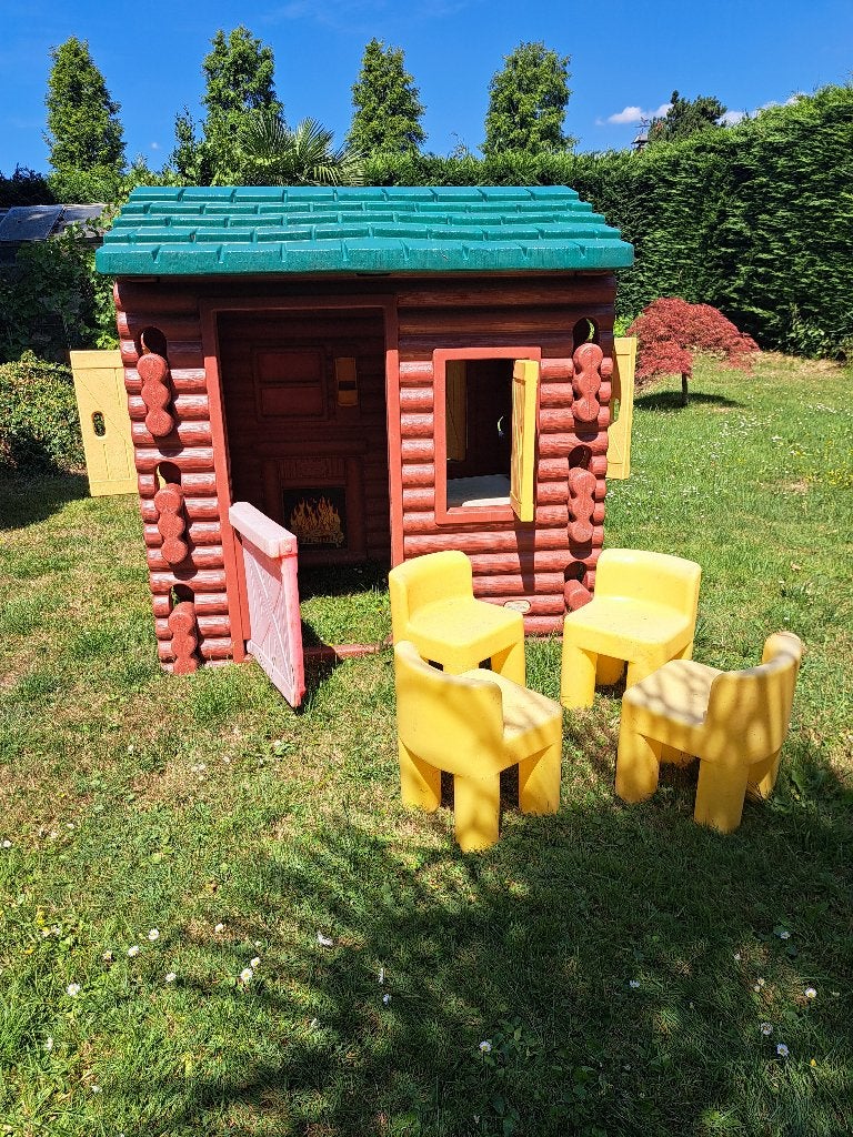 Stevig little tikes speelhuis met 4 stoelen, Ophalen, Gebruikt, Kunststof