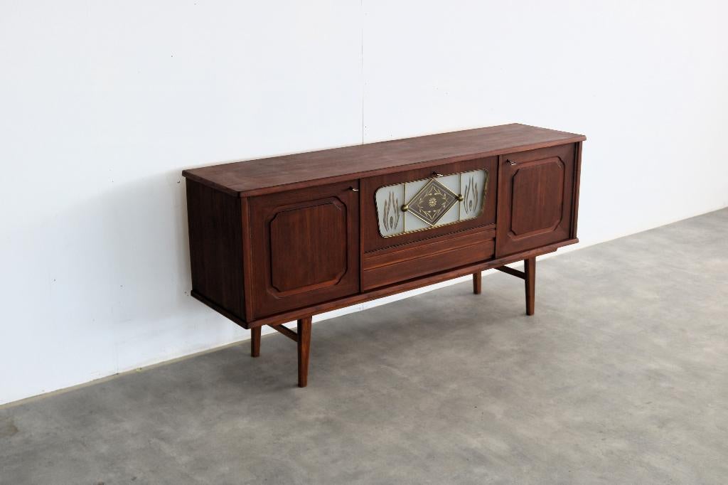 vintage sideboard | dressoir | teak | Zweeds, Gebruikt, Met deur(en), ., Glas