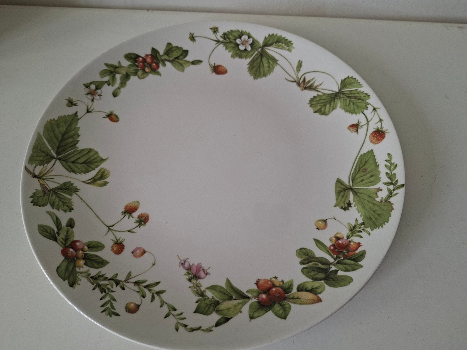 Libelle Marjolein Bastin J&G Meakin Aardbeien Schaal, Huis en Inrichting, Keramiek, Landelijk/Boerenbont, Ophalen of Verzenden