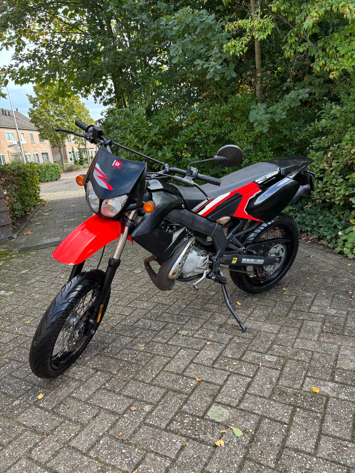 Derbi Senda SM 2008 - Goed onderhouden, Fietsen en Brommers, Ophalen, Gebruikt, Maximaal 45 km/u