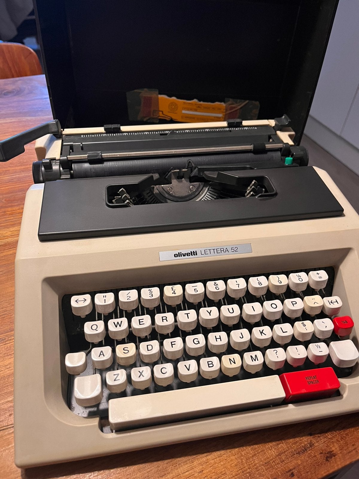 Olivetti Lettera 52 perfect werkende staat, Ophalen of Verzenden, Zo goed als nieuw
