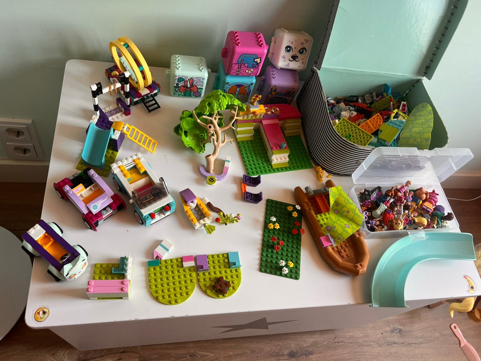 Veel lego friends, Kinderen en Baby's, Speelgoed | Playmobil, Ophalen of Verzenden, Gebruikt