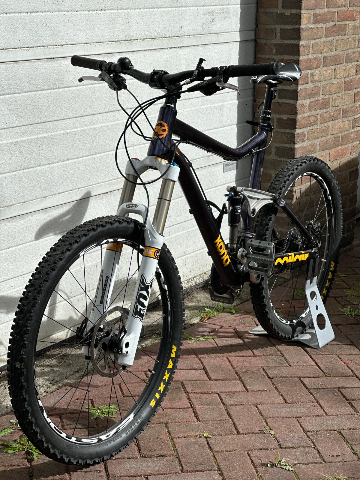 Kona Coilair met Magic Link - Semi Downhill Oldtimer 2008, Fietsen en Brommers, Fietsen | Mountainbikes en ATB, Gebruikt, Schijfrem
