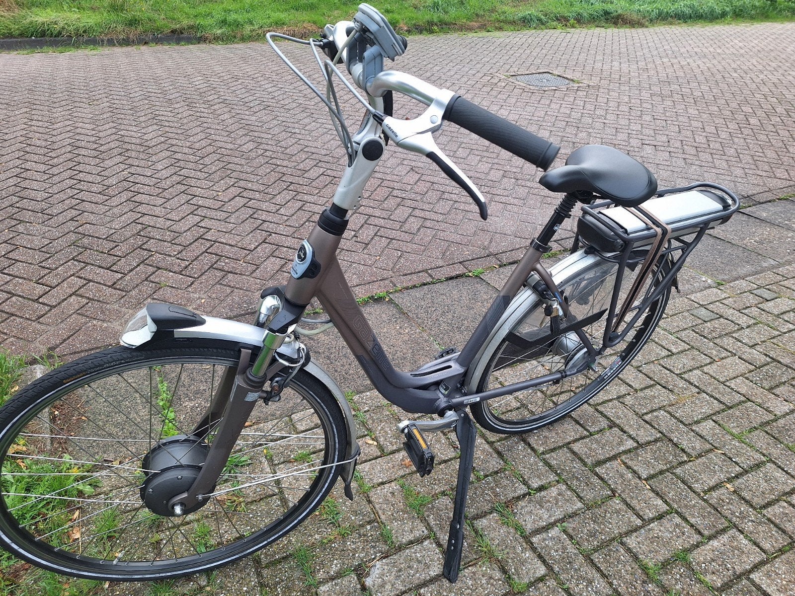 IN NIEUWE STAAT GAZELLE ORANGE XTRA ELEKTRISCHE DAMESFIETS, Ophalen, 47 tot 50 cm, Versnellingen, Zo goed als nieuw