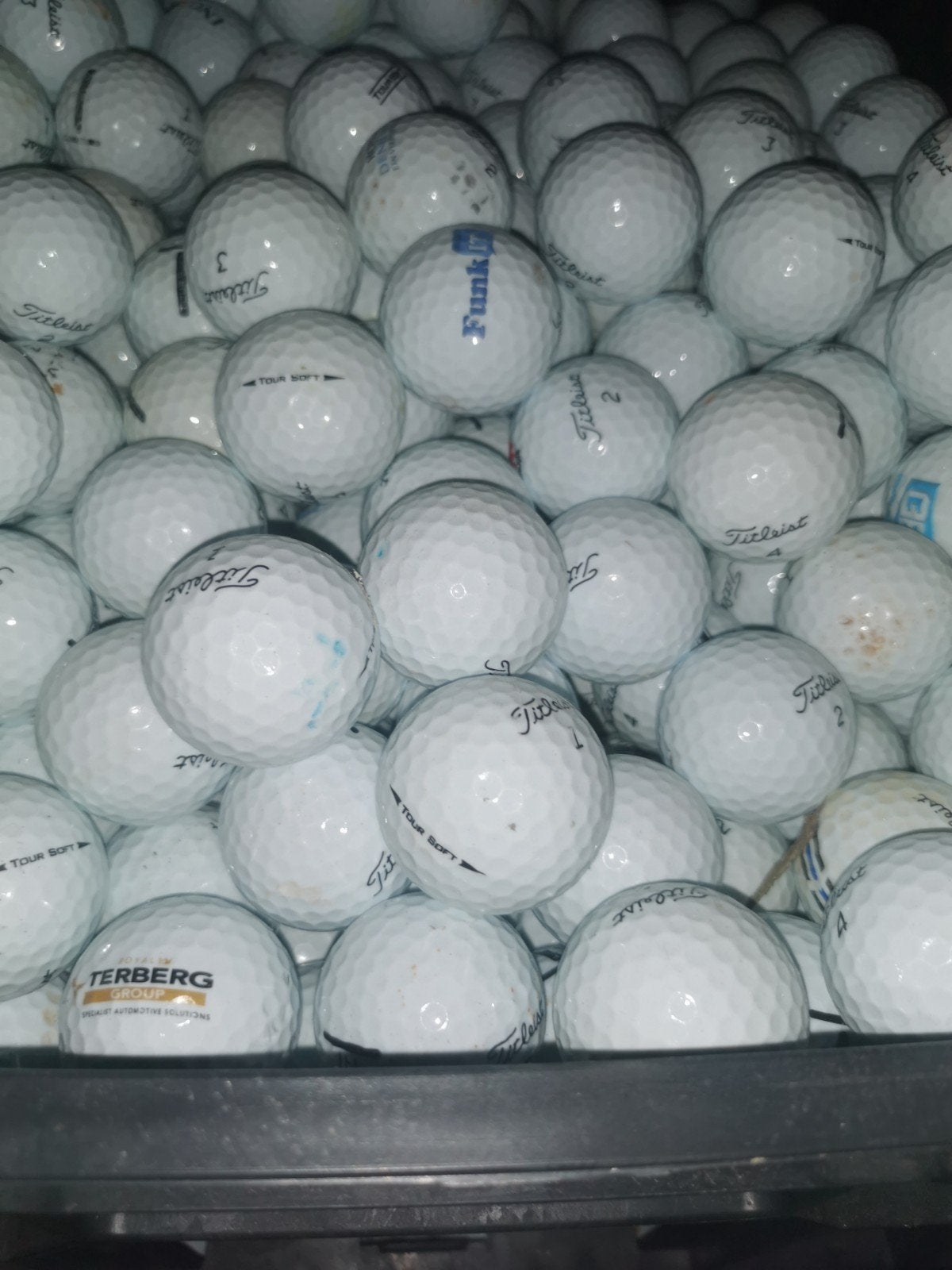 Titleist tour soft golfballen 90 stuks, Ophalen of Verzenden, Bal(len)