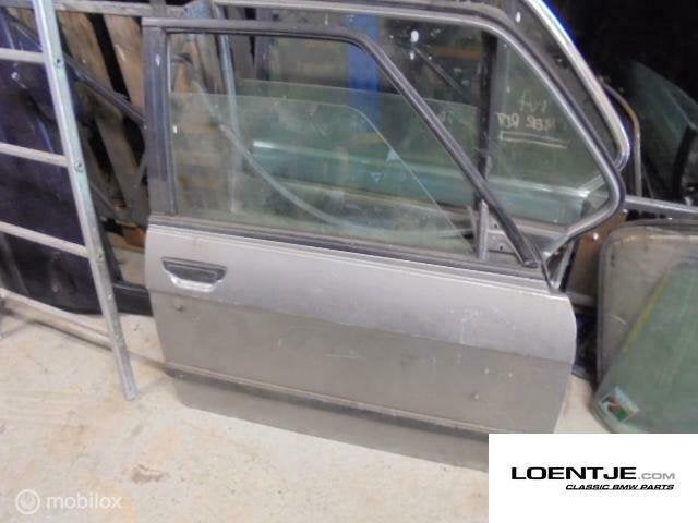Deur rechts voor bmw e28 535i 528i 525i 520i 518i, Gebruikt, Deur, Ophalen of Verzenden, BMW
