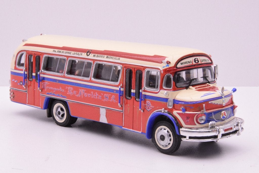 Mercedes Benz  O1112  '' La Perlita Linea 6 ''  IXO, Ophalen of Verzenden, Zo goed als nieuw, Bus of Vrachtwagen, Overige merken